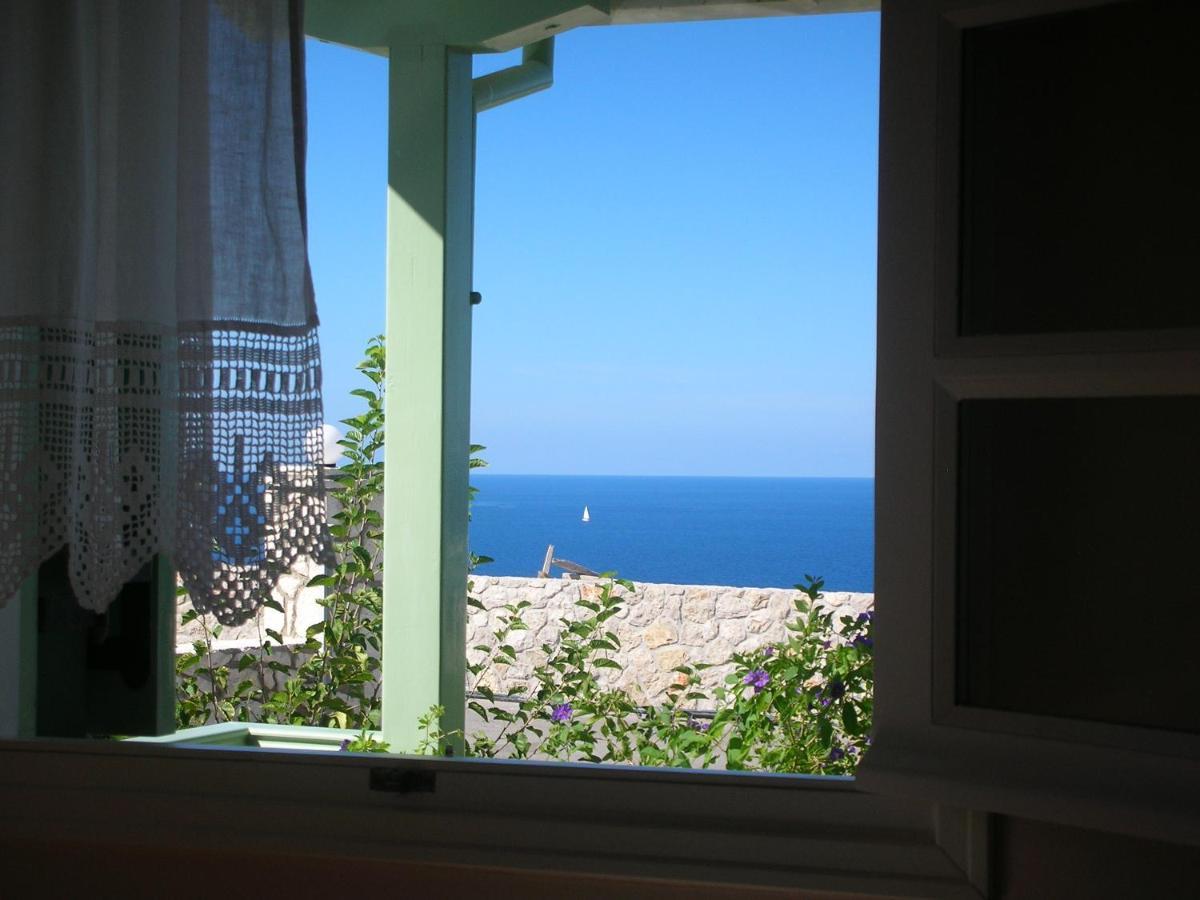 Áyios NikítasDeep Blue- Rosemary Sea View公寓 外观 照片